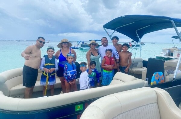 What Do I Need to Know Before Renting a Pontoon Near Fort Walton Beach?