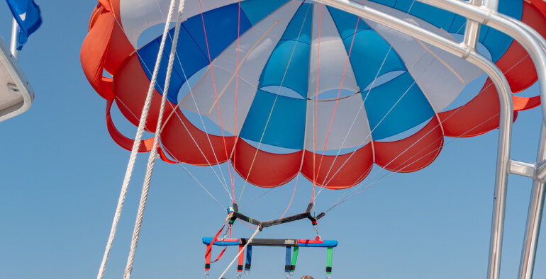 What Is The Best Water Activity In Destin For Your Group?